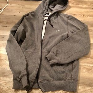 Men’s gray NIKE zip up hoodie